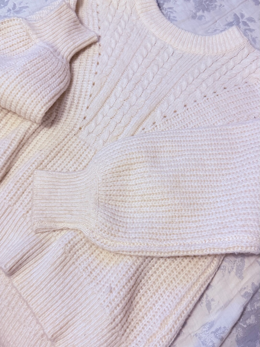 SONOMA Cream Cable-Knit Women's Sweater - Classic Crewneck